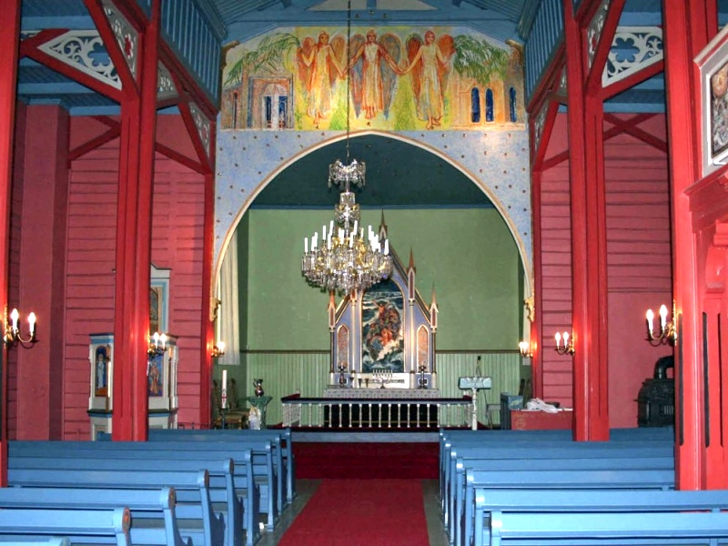 Holmsbu kirke - interiør